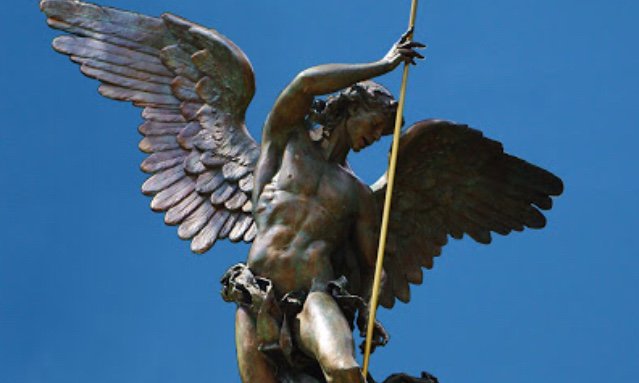 BenAstur's profile banner image