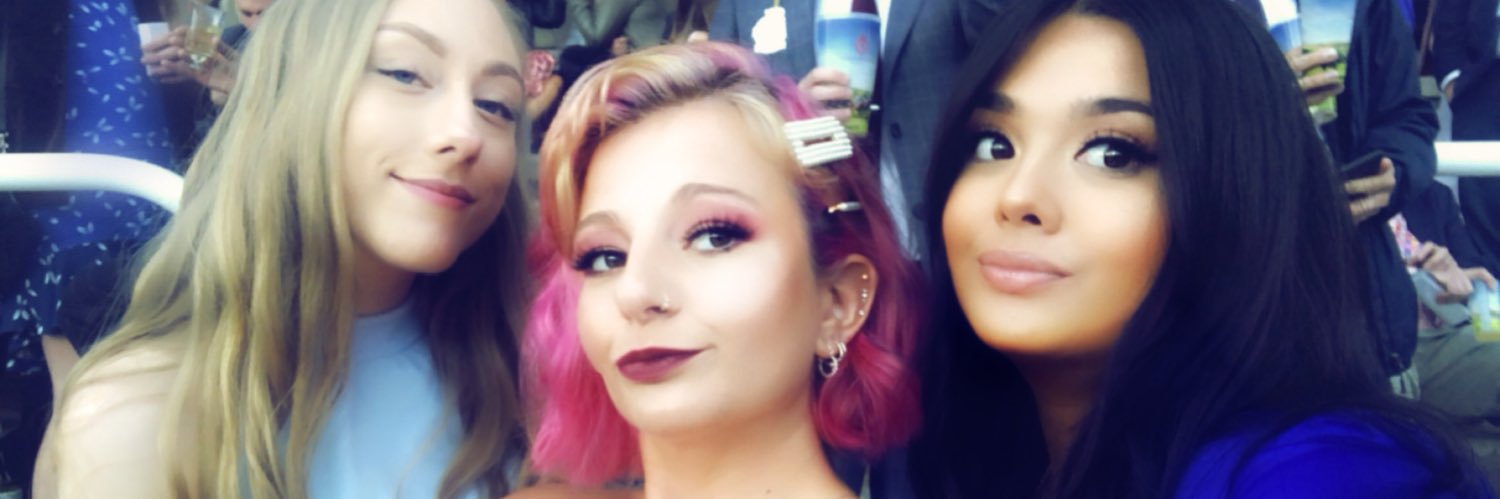 Chelsea_Lav's profile banner image
