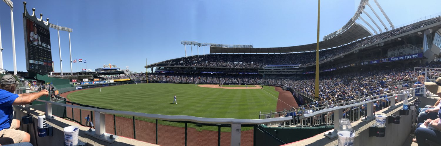 michele_moss's profile banner image