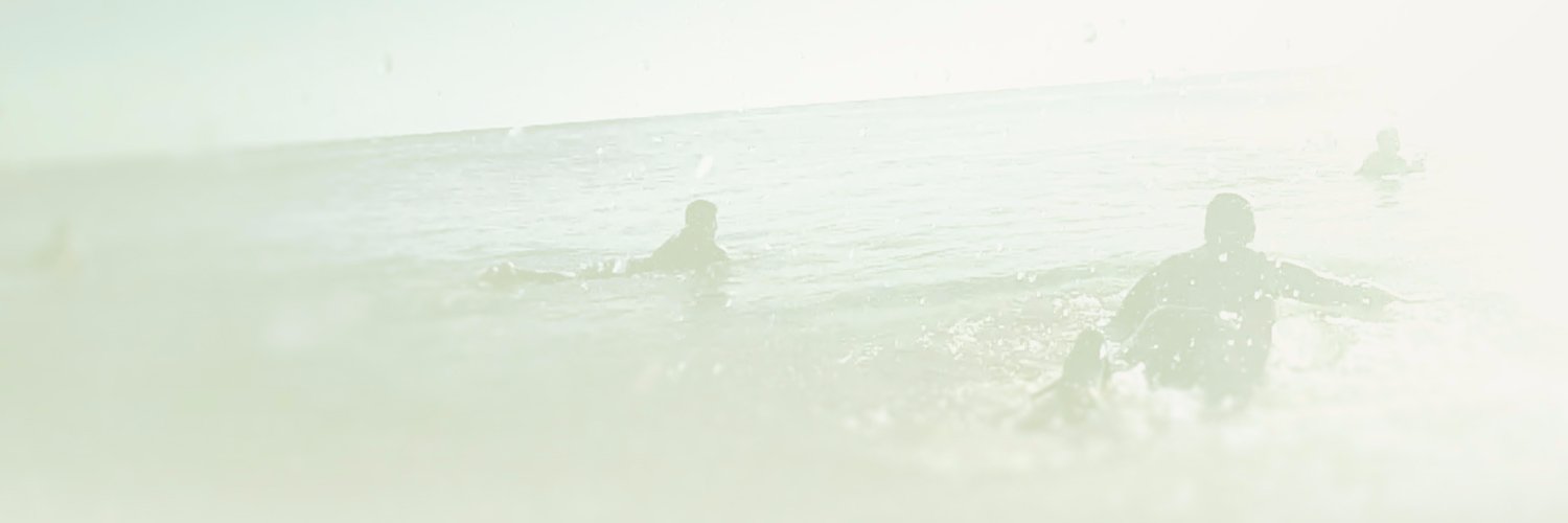 ossFOLLY's profile banner image