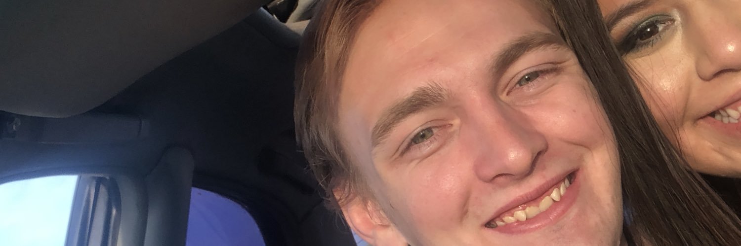 mel_avaa's profile banner image