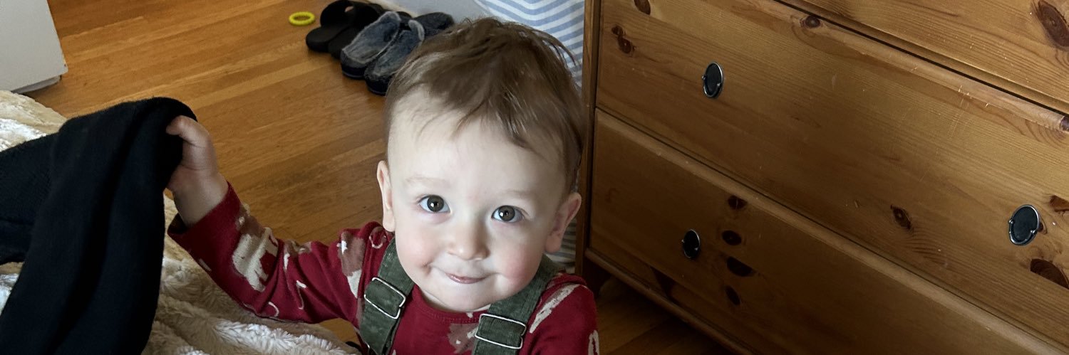 Jerina Pillert (she/her) banner