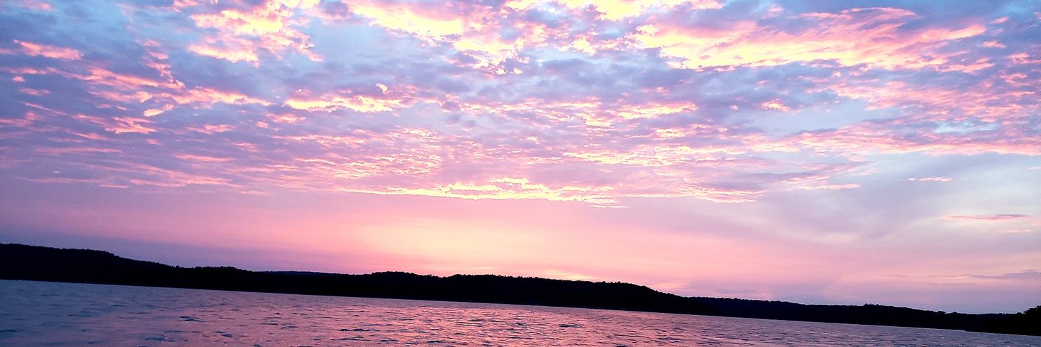krissiebeth's profile banner image