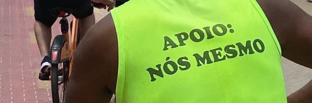 Doce, dengosa e polida banner