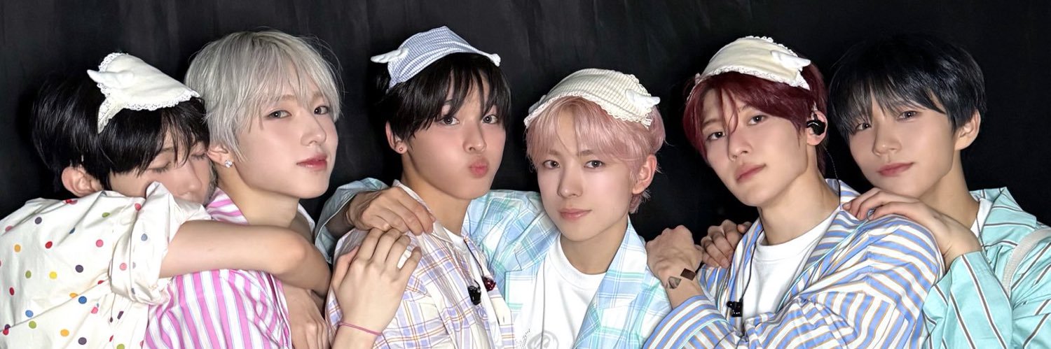 𝐬𝐭𝐫𝐞𝐬𝐬𝐞𝐝 𝐨𝐮𝐭 banner