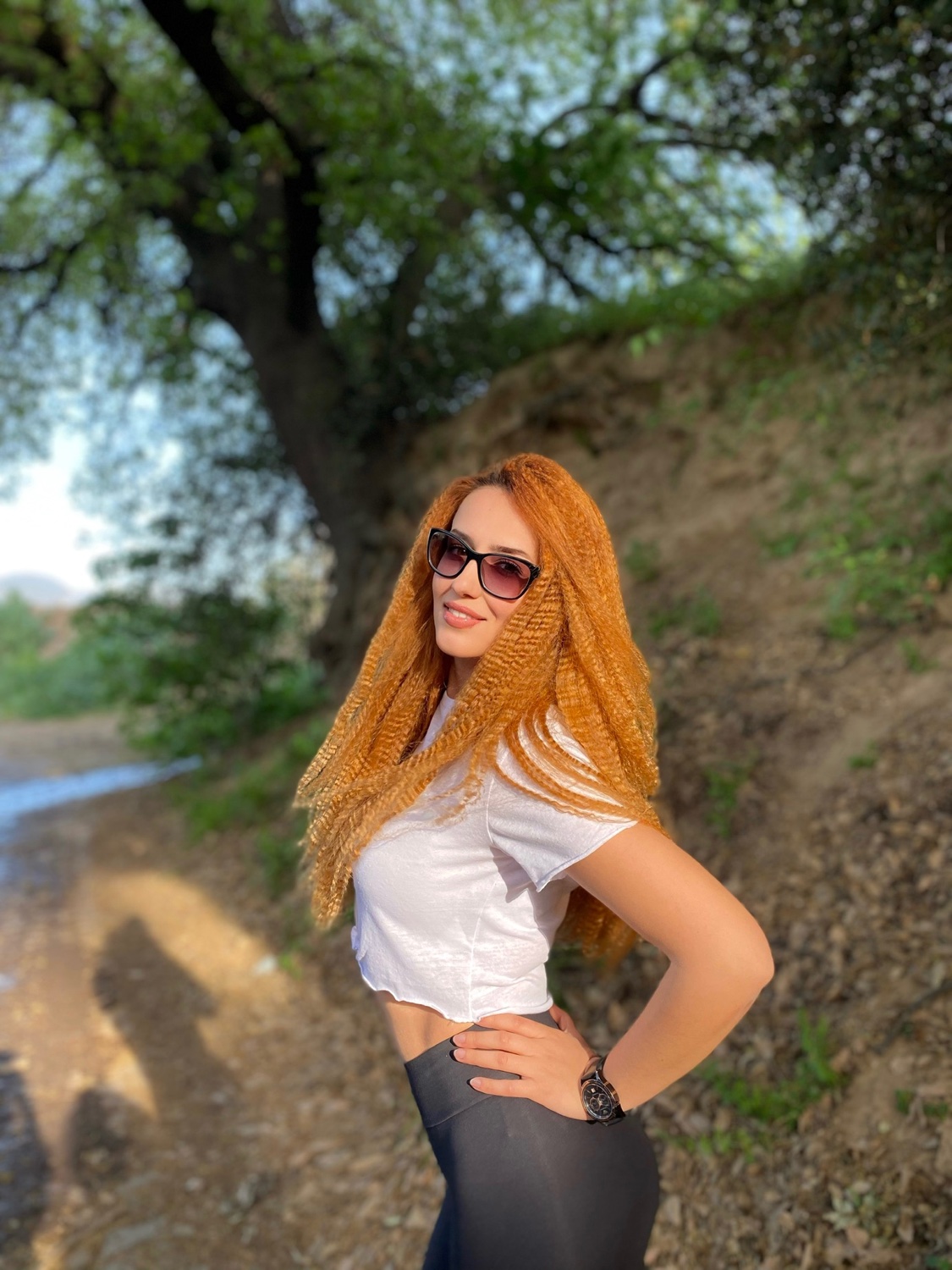 mahide_al's profile banner image