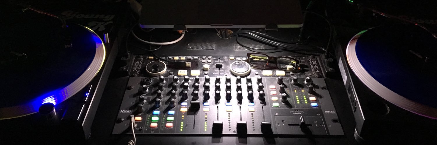 DJYOUNGK's profile banner image