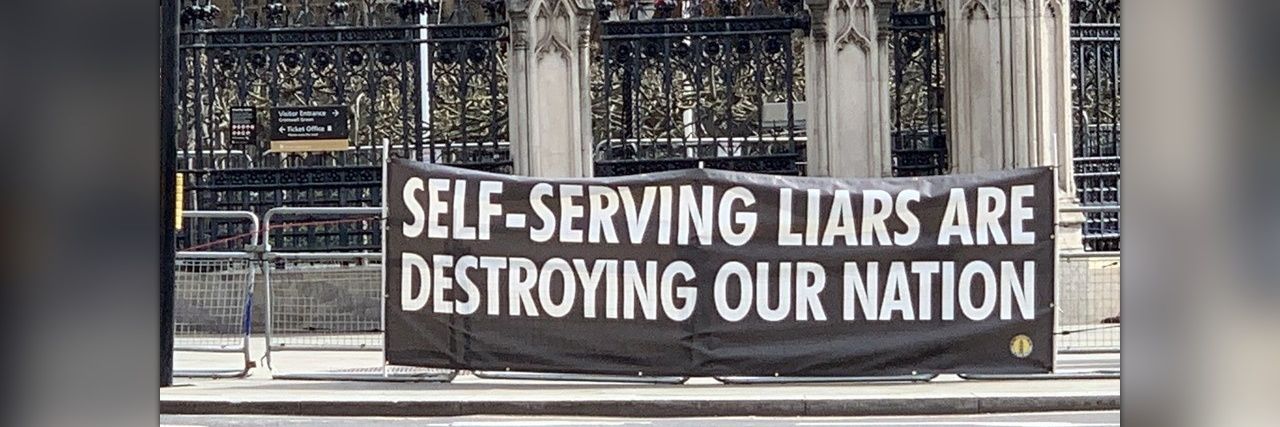 Phil Davison 🇪🇺🕷️ banner