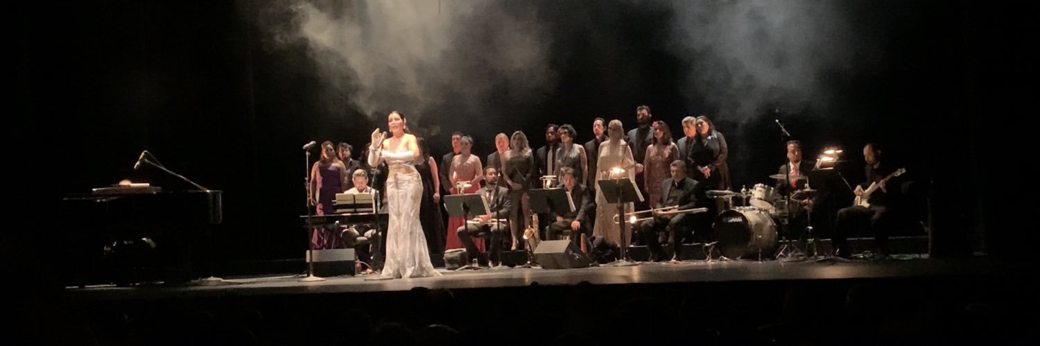 Violeta Dávalos banner