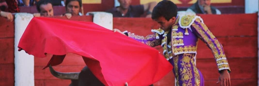 Abraham Reina banner