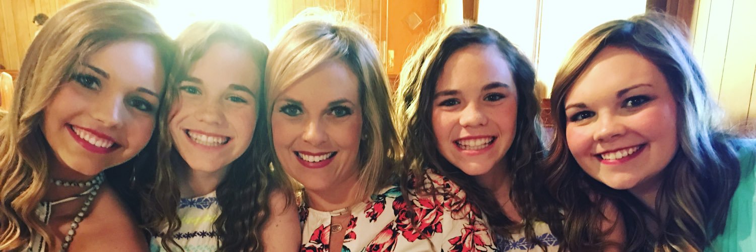 AddieLawfield's profile banner image