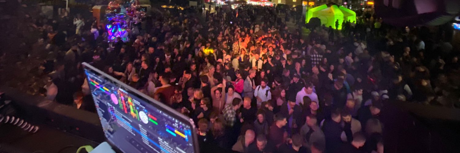 deejaydmdee's profile banner image