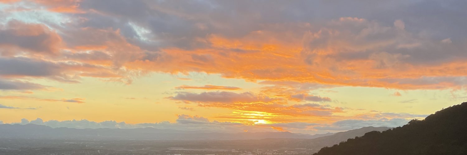 yesseniab31's profile banner image