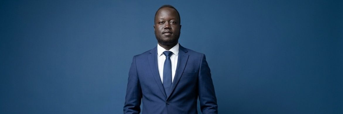 konmayuot's profile banner image