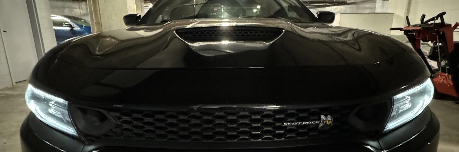 johnieheem's profile banner image