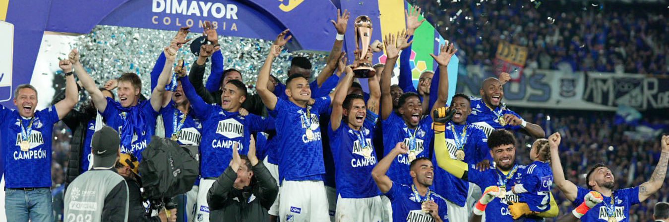 loradelaconcha_'s profile banner image