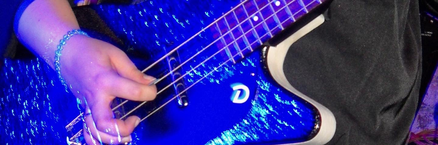 oliveolin's profile banner image