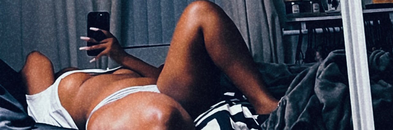 Brezzyonna's profile banner image