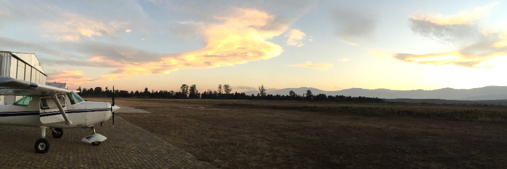 Roberto Robles 💛 banner