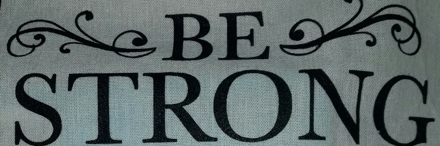 YurisselC's profile banner image
