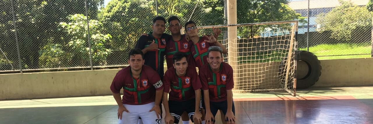 rovarinaves's profile banner image