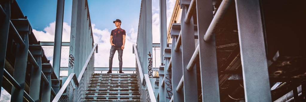 J_puts's profile banner image
