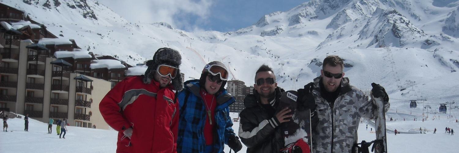 AdsCoops's profile banner image
