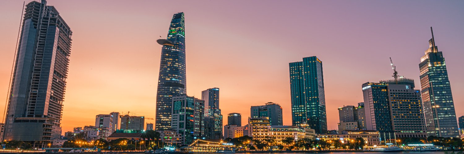 LeDuyNguyen's profile banner image