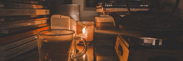 lyssazim Profile Banner