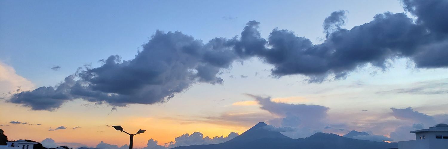 aury0104's profile banner image