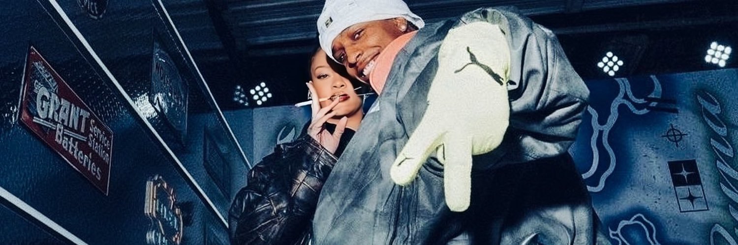 iLLNaNa_____'s profile banner image