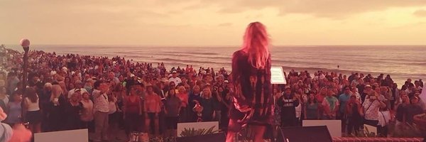 eveselis Profile Banner