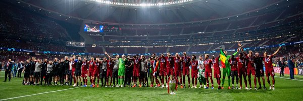 Whyqueu Profile Banner