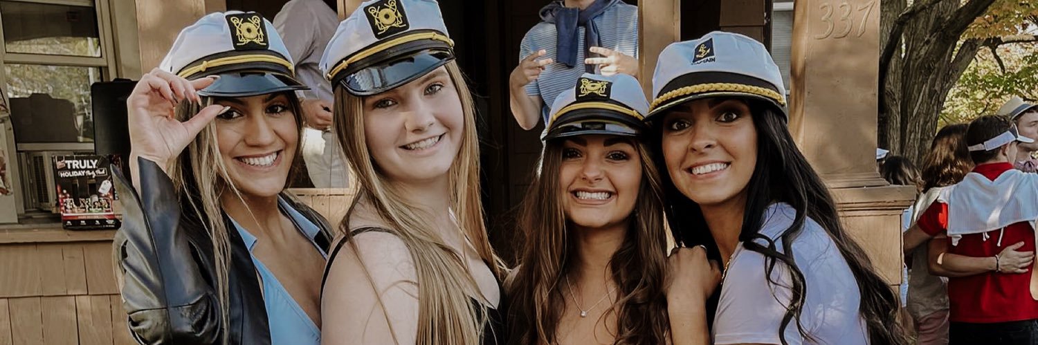 _katieshields_'s profile banner image