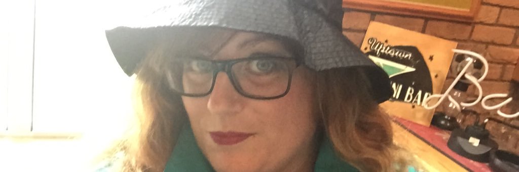 illier's profile banner image