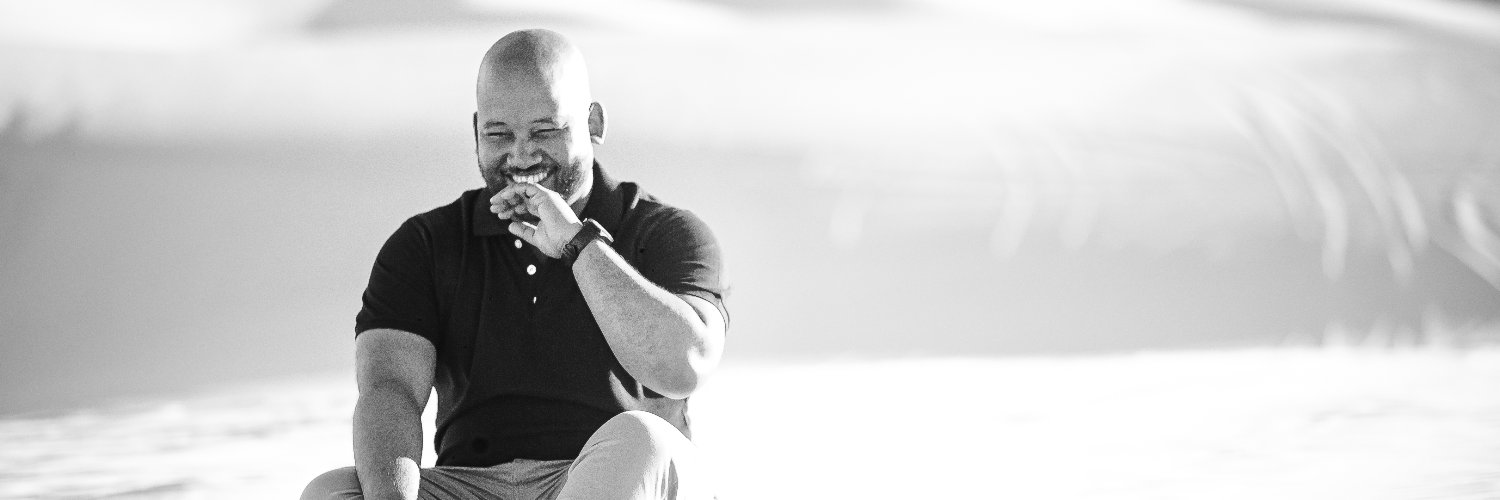 denroyrobyn's profile banner image