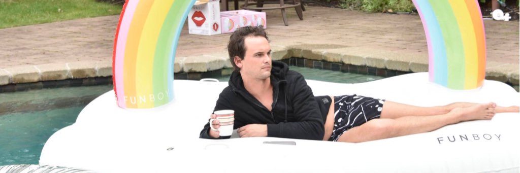 chrissy vegan banner