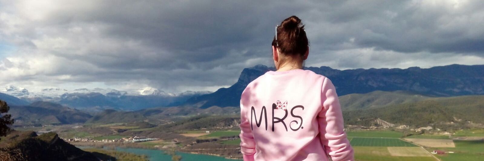 LorenaAranda96's profile banner image