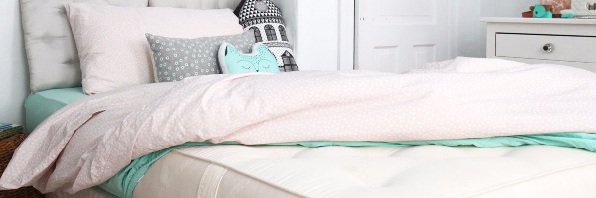 SleepLilyBed's profile banner image