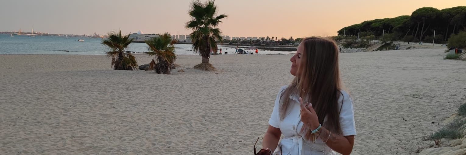 Debora_Marquez's profile banner image