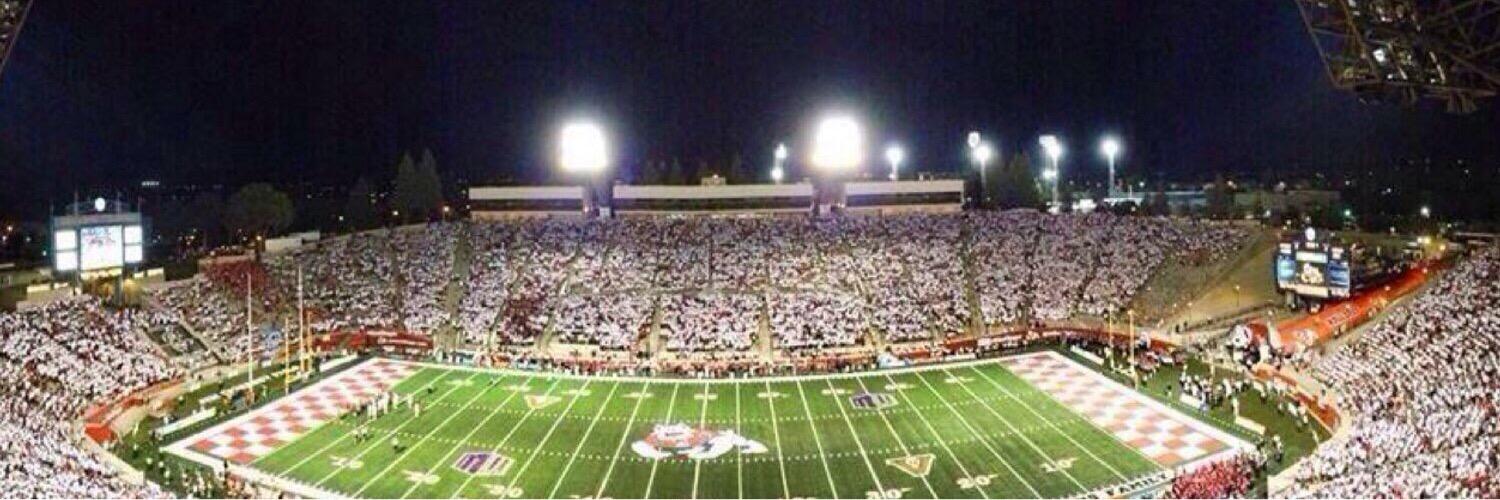 FresnoStateDogs's profile banner image