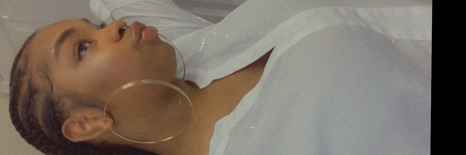 adorerae_'s profile banner image