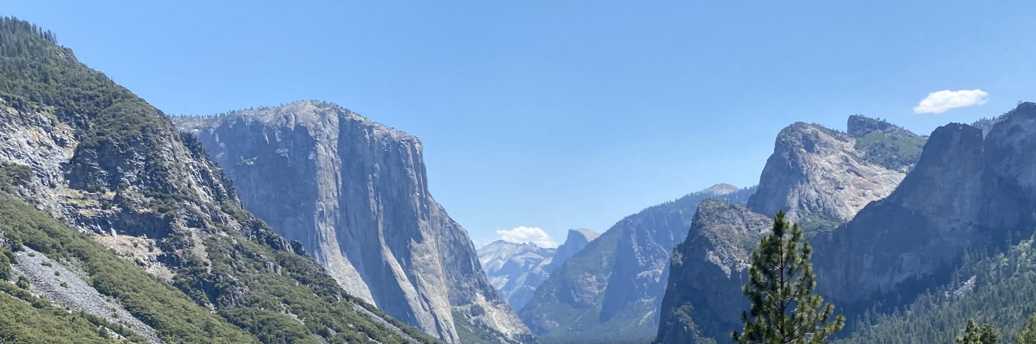 DeniaGamboa's profile banner image