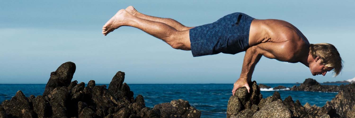 Laird Apparel banner