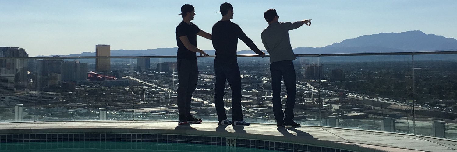 robybrac's profile banner image