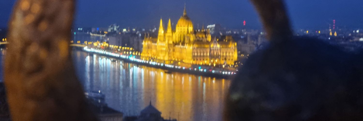 Stef with One F banner