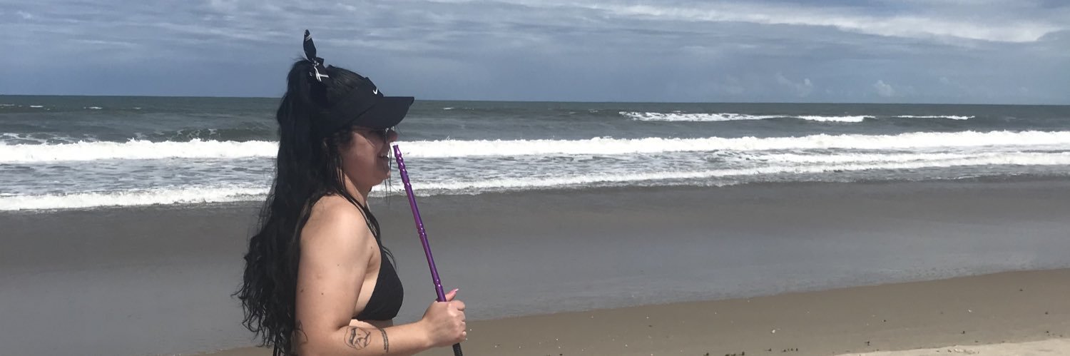 pqpemi_'s profile banner image