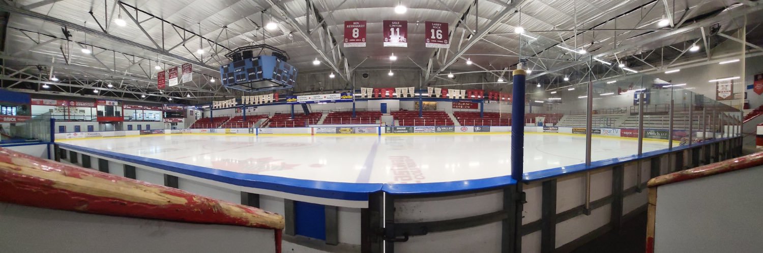 Pembroke LumberKings banner