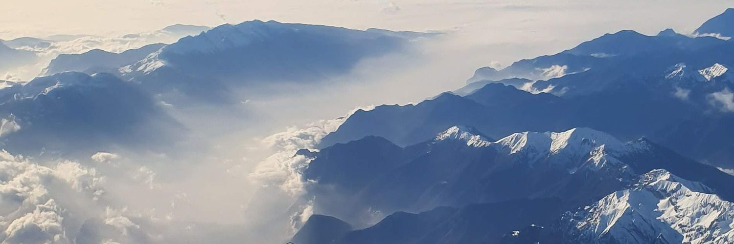 magalycleu's profile banner image