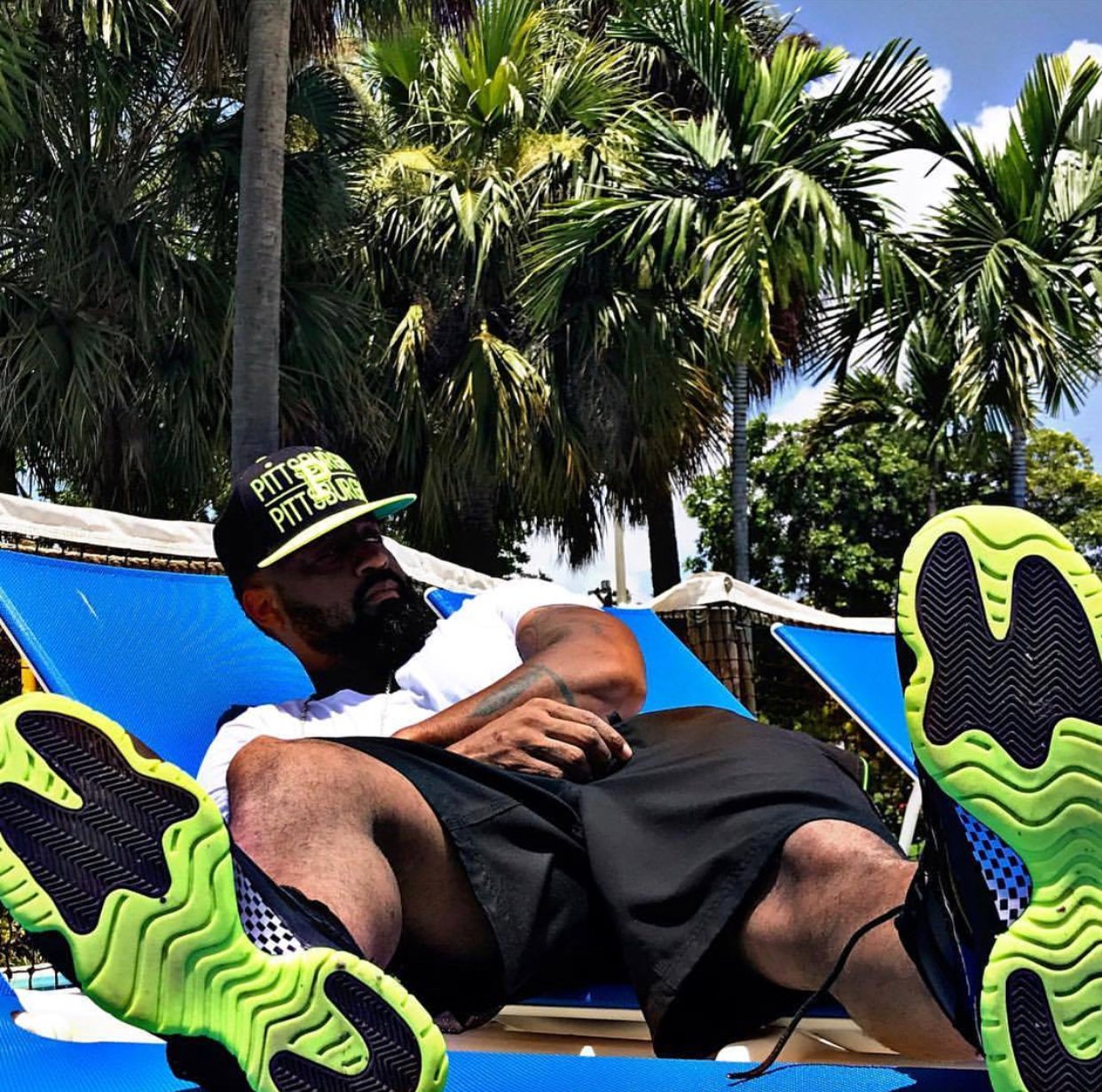 dstr8s's profile banner image